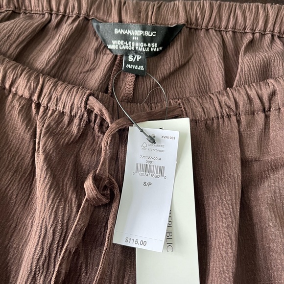 Banana Republic WIDE-LEG CRINKLED SATIN PULL-ON PANT Dark Oak colour - Picture 8 of 9